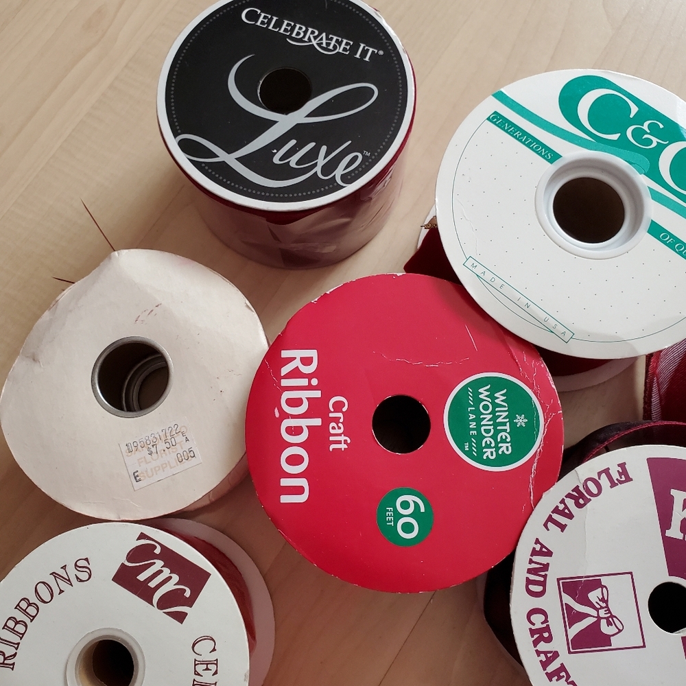 Red Ribbon Bundle Lot, Types Metallic, Sheer, Satin, Velvet Gift Wrapping - Picture 7 of 12